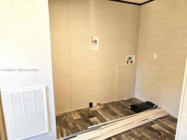 881 Woodland Blvd, Clewiston, FL 33440