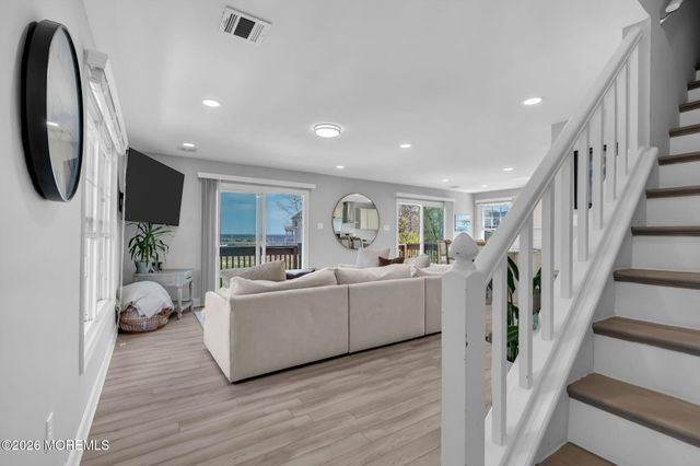 130 Bay Avenue, Island Heights, NJ 08732