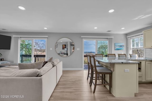 130 Bay Avenue, Island Heights, NJ 08732