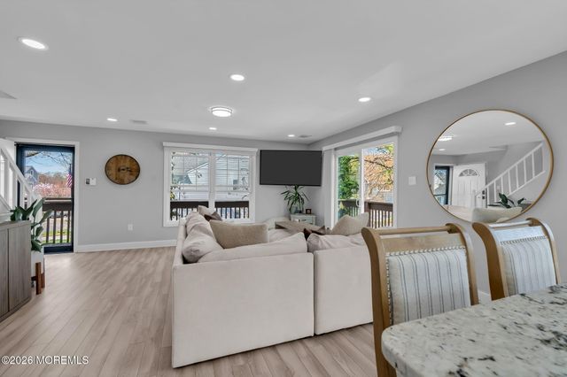 130 Bay Avenue, Island Heights, NJ 08732
