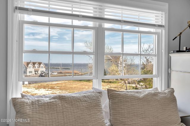 130 Bay Avenue, Island Heights, NJ 08732