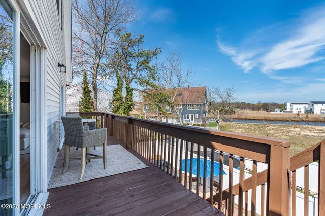 130 Bay Avenue, Island Heights, NJ 08732