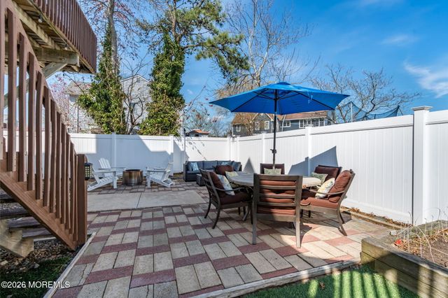 130 Bay Avenue, Island Heights, NJ 08732