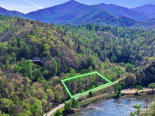 000 Little Pine Road, Marshall, NC 28753
