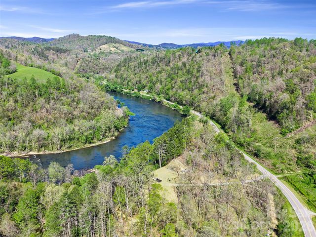 000 Little Pine Road, Marshall, NC 28753