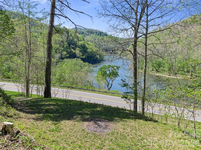 000 Little Pine Road, Marshall, NC 28753