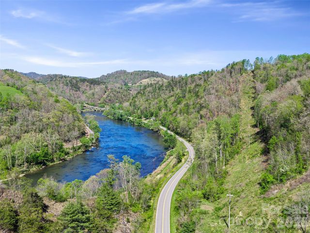 000 Little Pine Road, Marshall, NC 28753