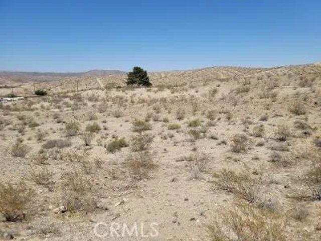 8 Henderson, Barstow, CA 92311