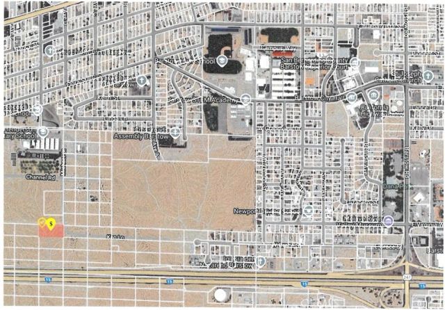 8 Henderson, Barstow, CA 92311