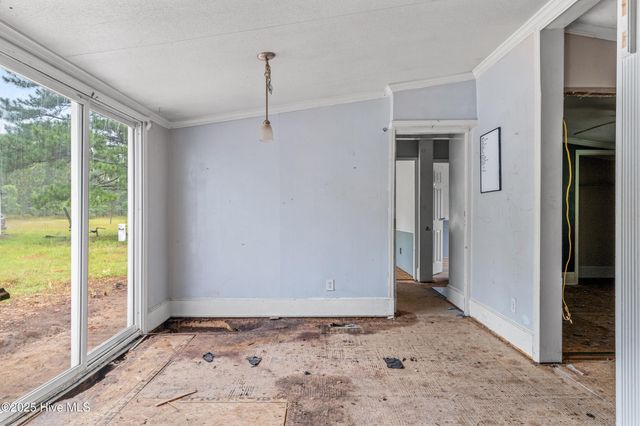 269 Beagle Run Lane, Aberdeen, NC 28315