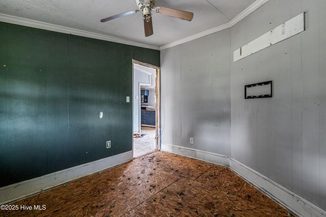 269 Beagle Run Lane, Aberdeen, NC 28315