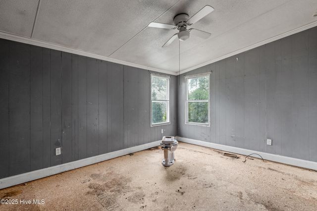 269 Beagle Run Lane, Aberdeen, NC 28315