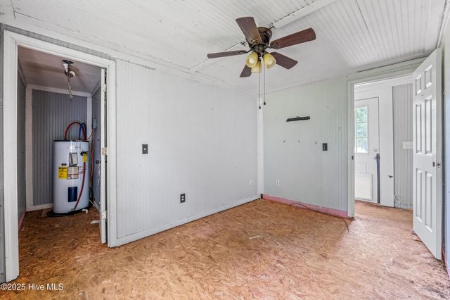 269 Beagle Run Lane, Aberdeen, NC 28315