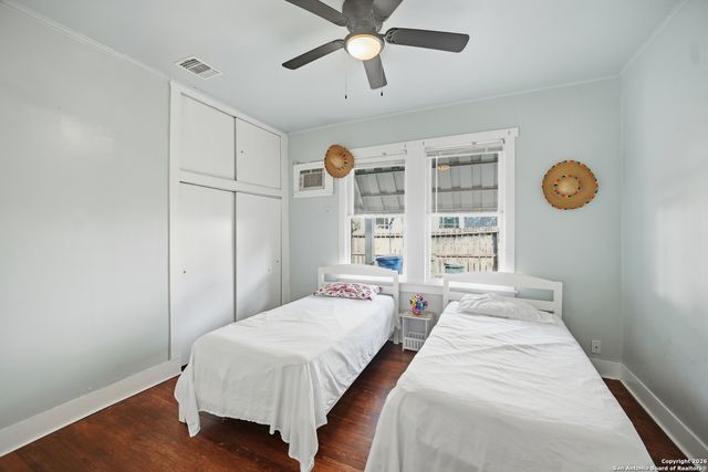 314 Queen Anne Ct, San Antonio, TX 78209