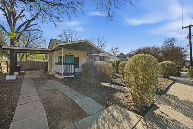 314 Queen Anne Ct, San Antonio, TX 78209