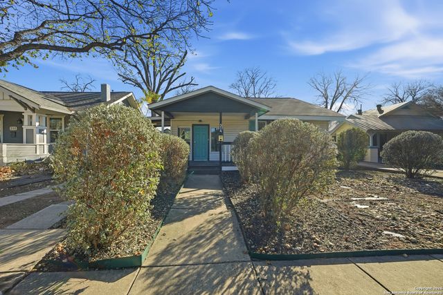 314 Queen Anne Ct, San Antonio, TX 78209