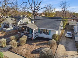 314 Queen Anne Ct, San Antonio, TX 78209