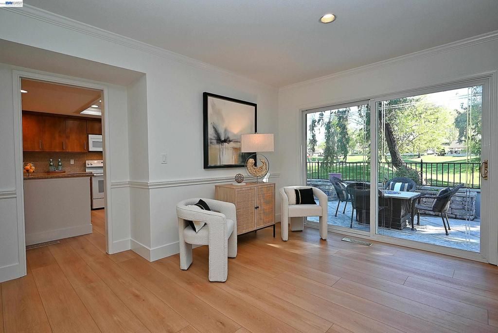 Image 10 of property listing at 597 Saint George Rd, Danville, CA 94526