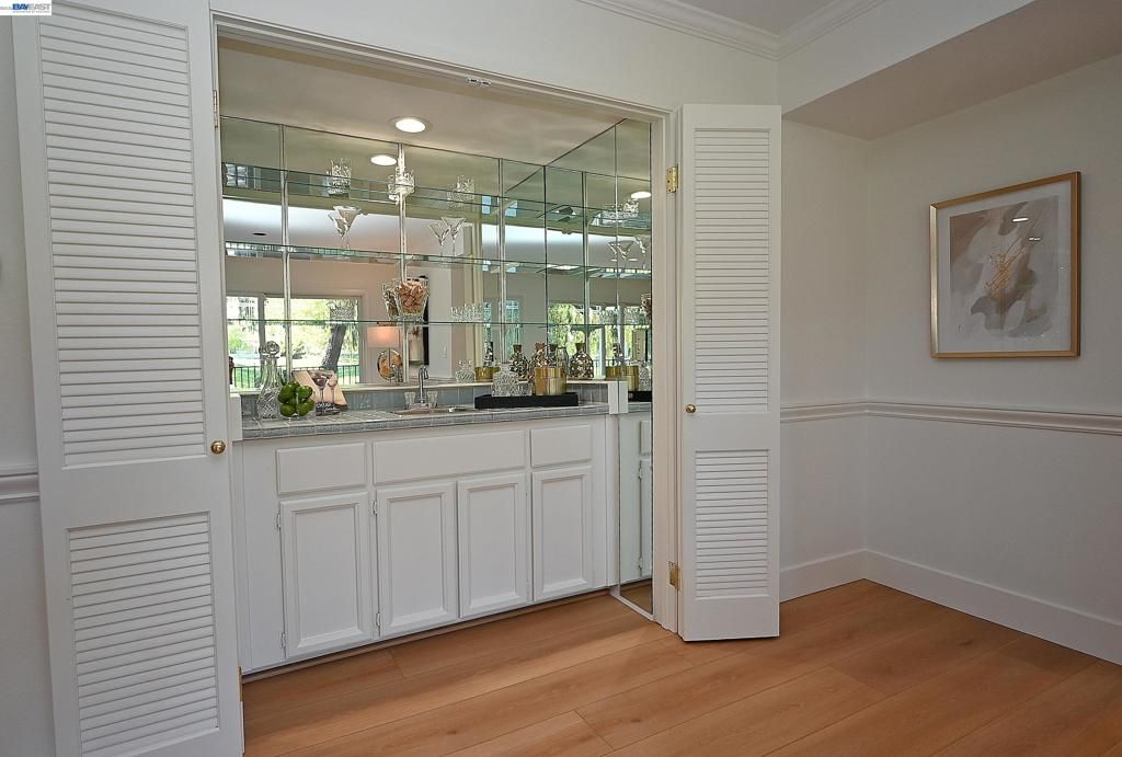 Image 12 of property listing at 597 Saint George Rd, Danville, CA 94526