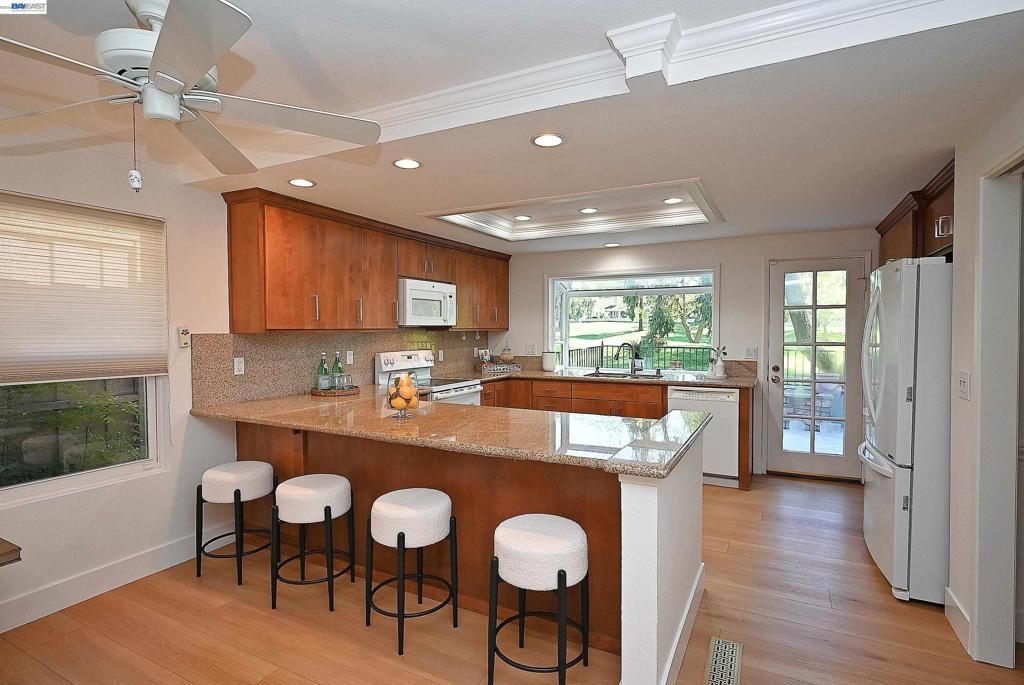 Image 15 of property listing at 597 Saint George Rd, Danville, CA 94526