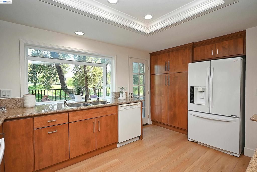 Image 22 of property listing at 597 Saint George Rd, Danville, CA 94526