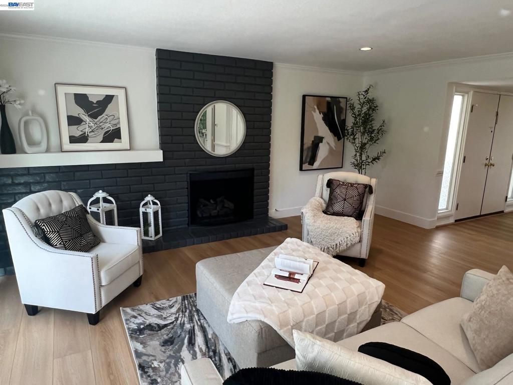 Image 6 of property listing at 597 Saint George Rd, Danville, CA 94526