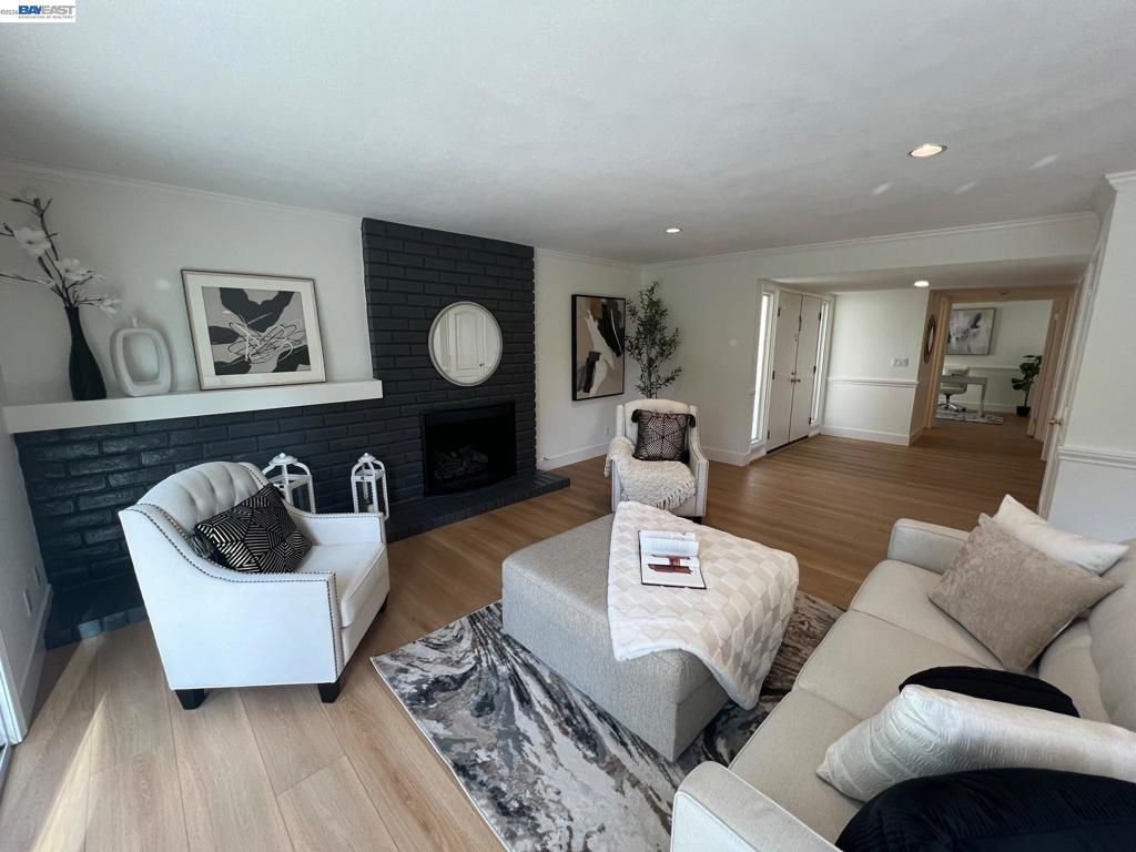 Image 8 of property listing at 597 Saint George Rd, Danville, CA 94526