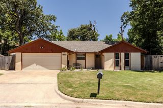 8101 NW 8th Street, Oklahoma City, OK 73127