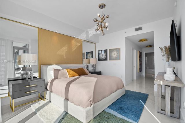 330 Sunny Isles Blvd 5-LPH04, Sunny Isles Beach, FL 33160