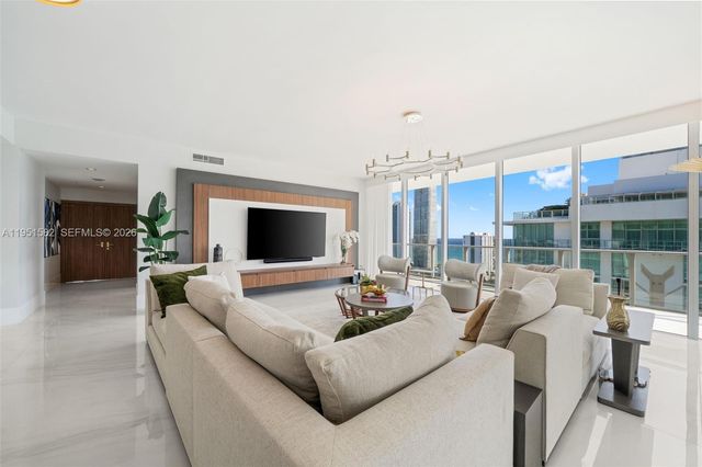 330 Sunny Isles Blvd 5-LPH04, Sunny Isles Beach, FL 33160