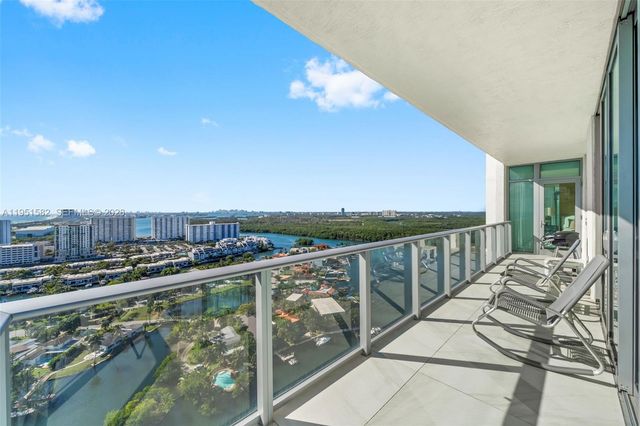 330 Sunny Isles Blvd 5-LPH04, Sunny Isles Beach, FL 33160