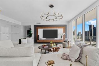 330 Sunny Isles Blvd 5-LPH04, Sunny Isles Beach, FL 33160