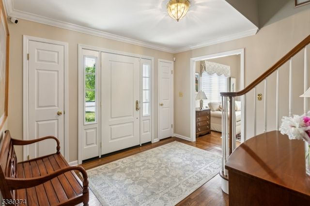 17 Steeple Chase Ct, Bedminster Twp., NJ 07921