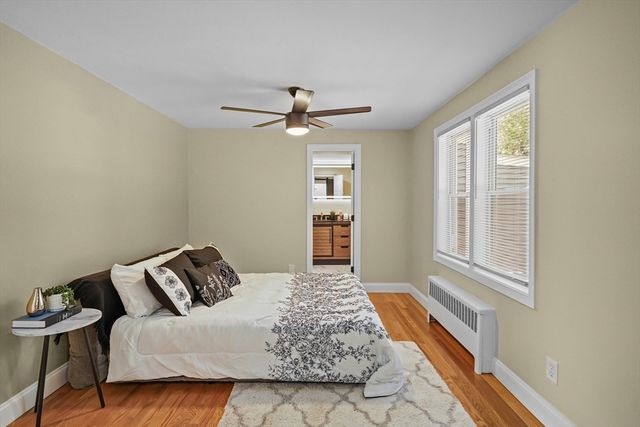 12 Arthur St, Seekonk, MA 02771
