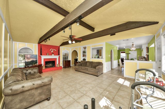 12203 Wrenthorpe Drive, Houston, TX 77031