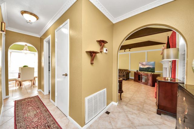 12203 Wrenthorpe Drive, Houston, TX 77031