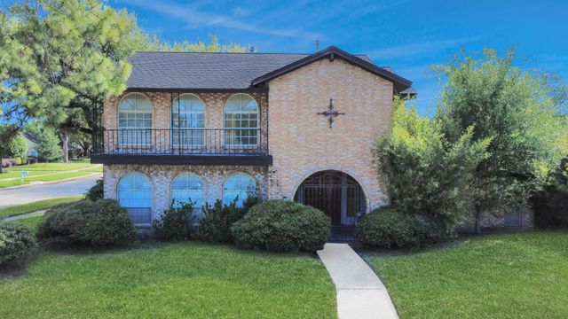 12203 Wrenthorpe Drive, Houston, TX 77031