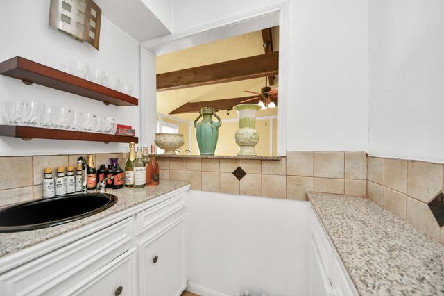 12203 Wrenthorpe Drive, Houston, TX 77031