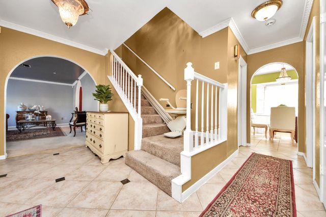 12203 Wrenthorpe Drive, Houston, TX 77031