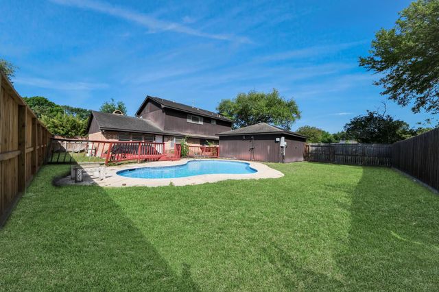 12203 Wrenthorpe Drive, Houston, TX 77031