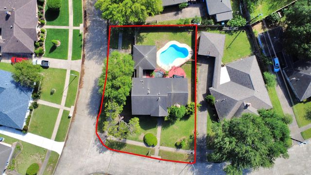 12203 Wrenthorpe Drive, Houston, TX 77031