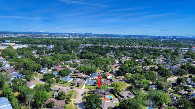 12203 Wrenthorpe Drive, Houston, TX 77031