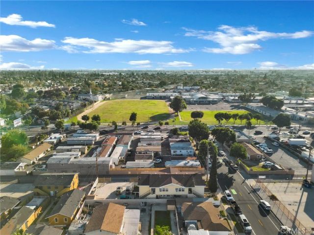 7114 el Selinda Ave, Bell Gardens, CA 90201