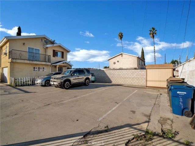 7114 el Selinda Ave, Bell Gardens, CA 90201