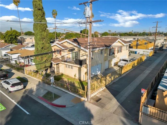 7114 el Selinda Ave, Bell Gardens, CA 90201