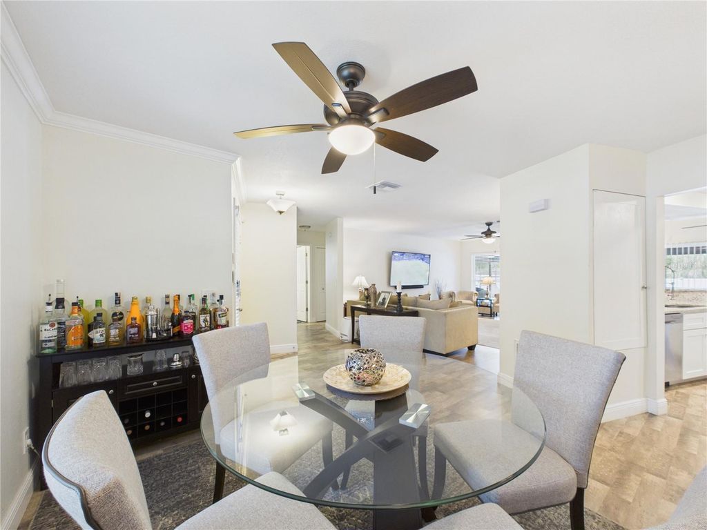 Image 18 of property listing at 16004 EAGLE RIVER WAY, Tampa, FL 33624