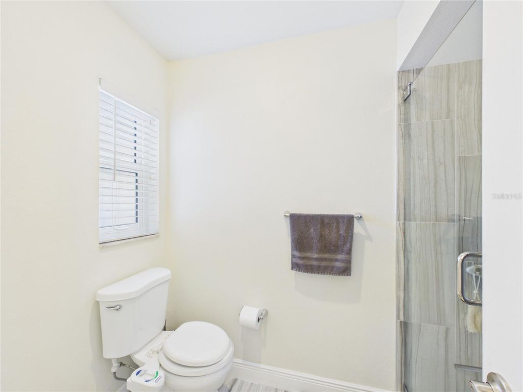 Image 27 of property listing at 16004 EAGLE RIVER WAY, Tampa, FL 33624