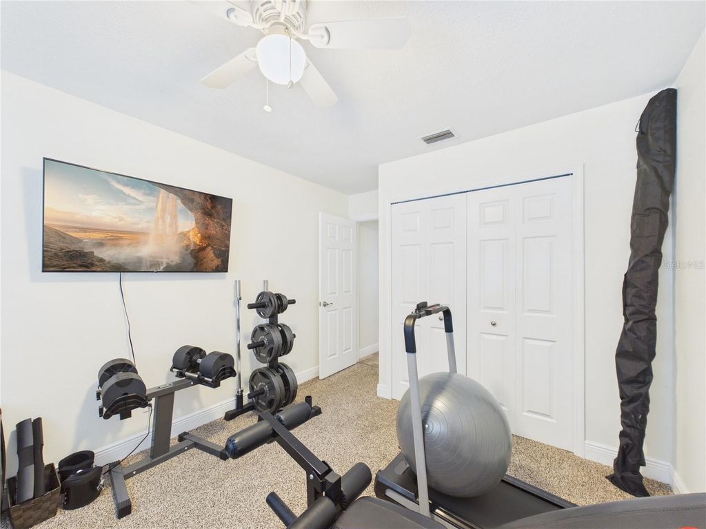 Image 34 of property listing at 16004 EAGLE RIVER WAY, Tampa, FL 33624