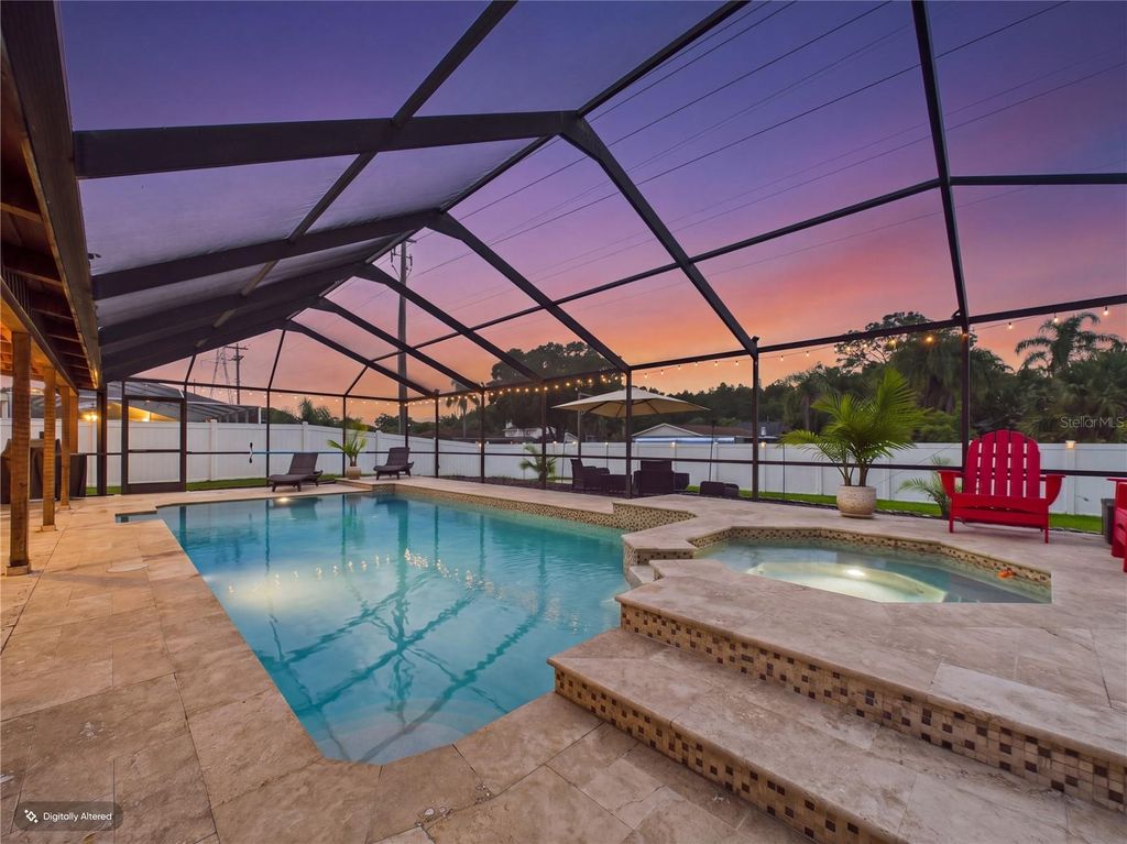 Image 39 of property listing at 16004 EAGLE RIVER WAY, Tampa, FL 33624