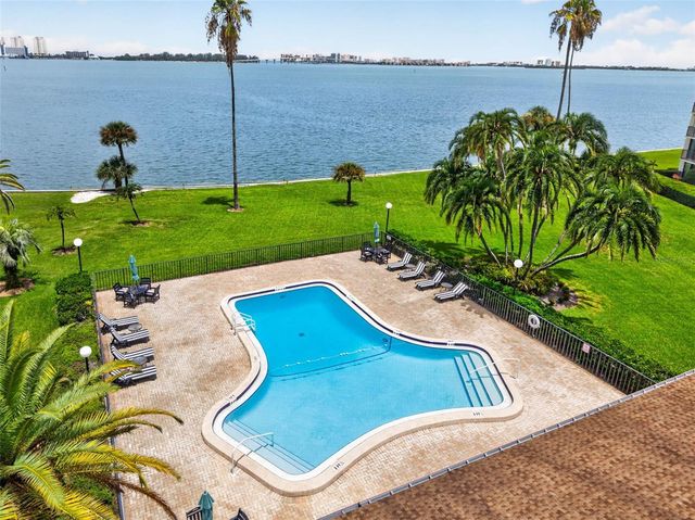 100 OAKMONT LANE 204, Belleair, FL 33756